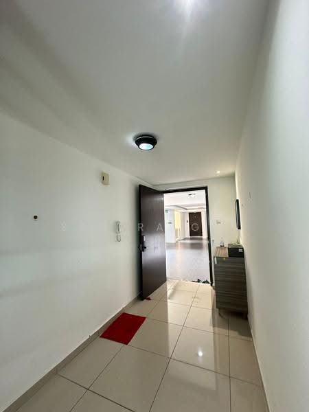 Pangsapuri untuk Disewa di Molek Pine 3 - Sandra Gan - Entrance - PropertyGuru.com.my