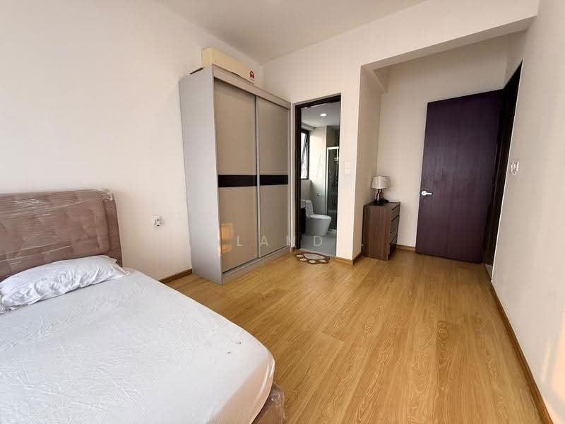 Condominium for Rent at Kings Bay @ Country Garden Danga Bay - Yoland . - Bedroom - PropertyGuru.com.my