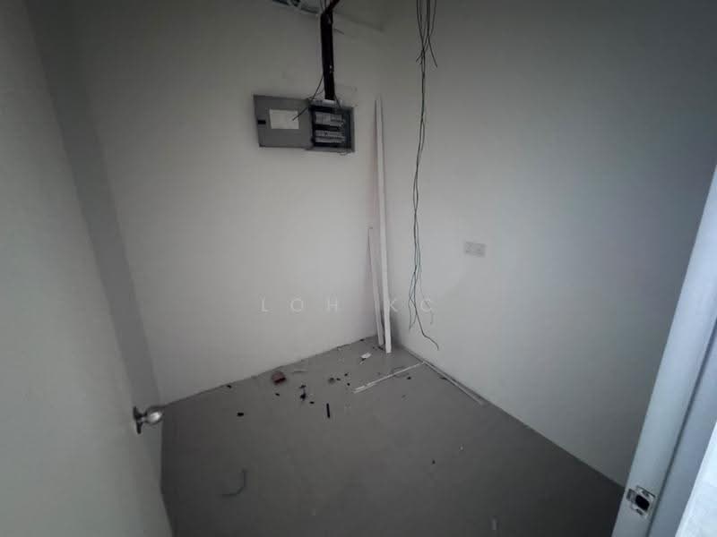 Shop for Rent in Desa Petaling (Kuala Lumpur) - Loh KC - Interior - PropertyGuru.com.my