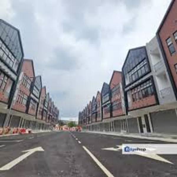 Shop for Sale in Taman Sutera Utama (Skudai) - Catherine Thung - Exterior - PropertyGuru.com.my