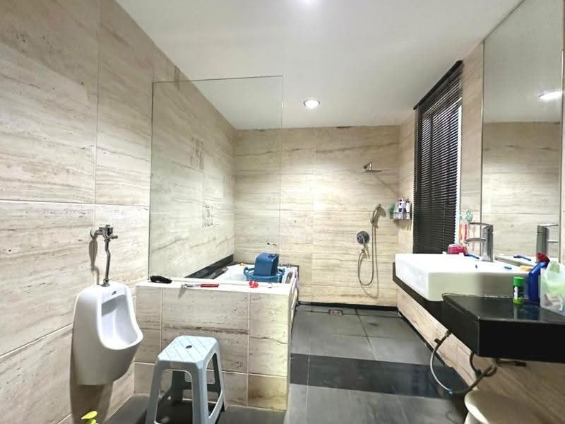 Semi-Detached House for Sale in Ampang Jaya (Ampang) - Aimi Mahirah - Bathroom - PropertyGuru.com.my