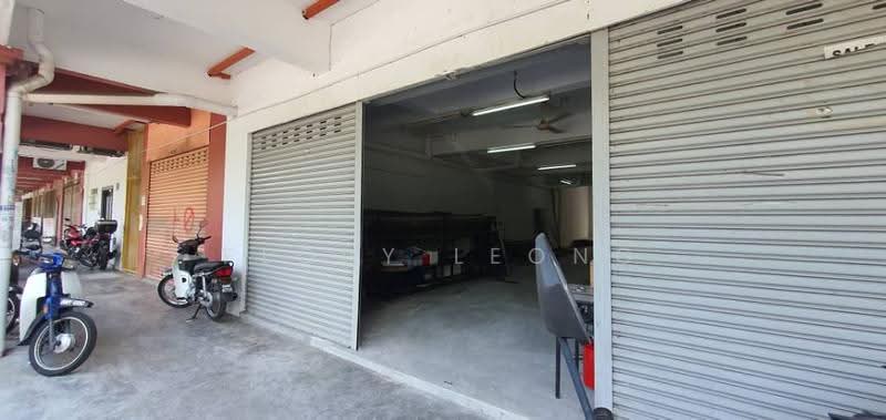 Shop for Sale in Taman Lestari Perdana (Seri Kembangan) - Flory Leong - Exterior - PropertyGuru.com.my