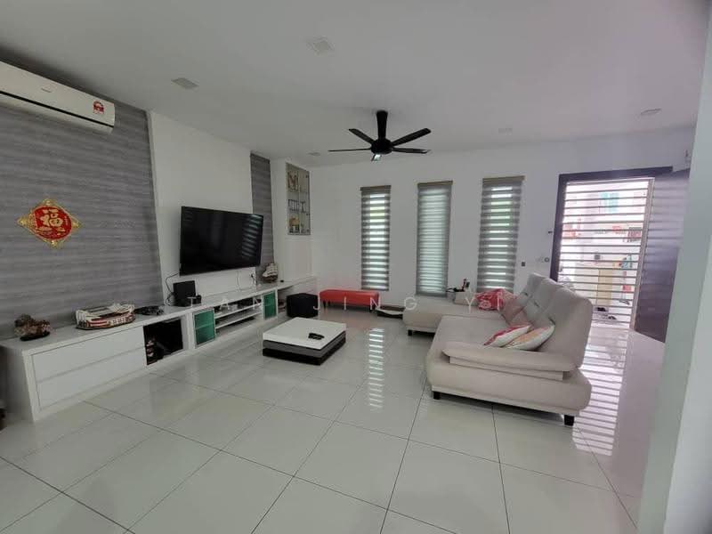 Semi-Detached House for Sale in Sungai Ara (Penang) - Tan Jing Yi - Living Room - PropertyGuru.com.my