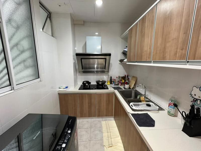 Condominium for Sale at The Brezza - Mindy Cheah - Kitchen - PropertyGuru.com.my