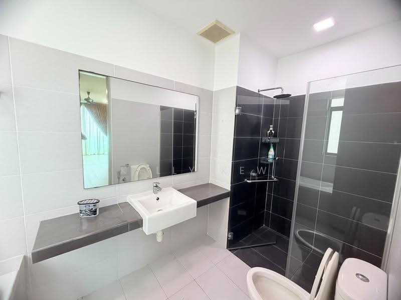 Condominium for Rent at X2 Residency - Kelly Kew - Bathroom - PropertyGuru.com.my