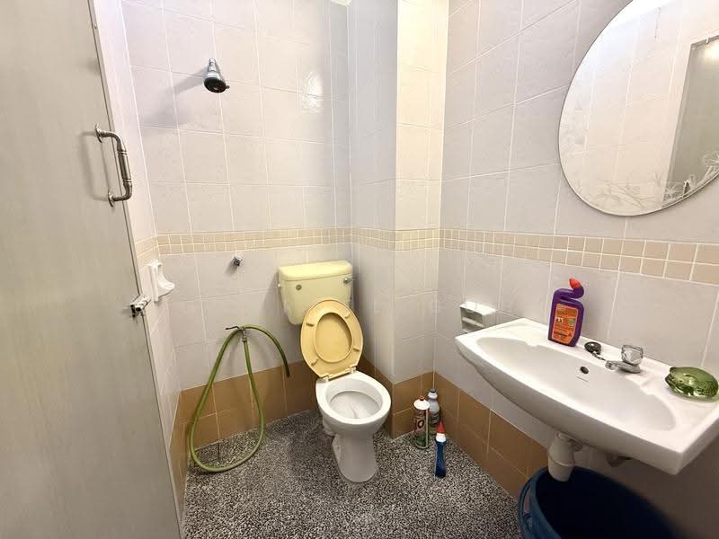 Rumah Kluster untuk Dijual di Setia Alam (Setia Alam) - GABRIEL GOH - Bathroom - PropertyGuru.com.my