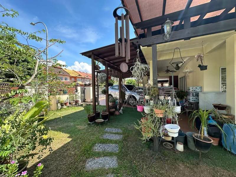 Rumah Teres 2-Tingkat untuk Dijual di Kota Kemuning (Shah Alam) - Ammeer Nadzrai - Exterior - PropertyGuru.com.my