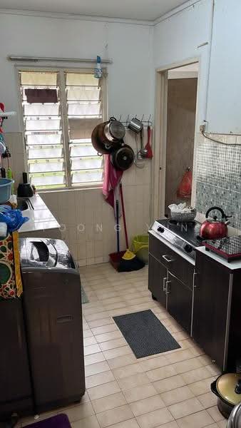 Flat for Sale at Seksyen 2 Wangsa Maju Flat - Foong Yun - Kitchen - PropertyGuru.com.my