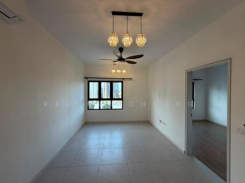 Kediaman Servis untuk Disewa di Teja @ Subang Jaya City Centre (SJCC) - Rainnee Cheong - Living Room - PropertyGuru.com.my