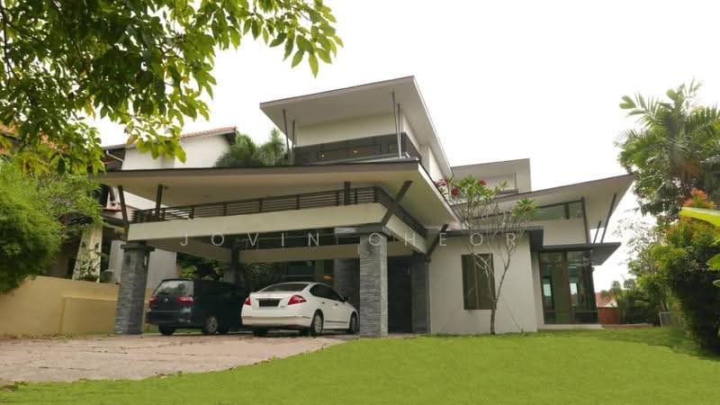 Bungalow House for Sale in Bukit Gita Bayu (Seri Kembangan) - Jovin Cheor - Exterior - PropertyGuru.com.my