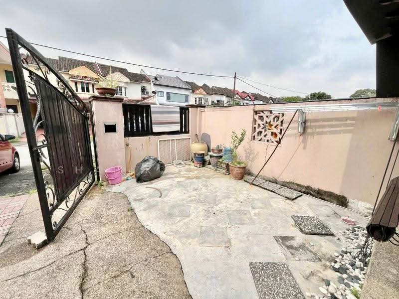 2-storey Terraced House for Sale in Seksyen 27 (Shah Alam) - Shafika Shahidin - PropertyGuru.com.my