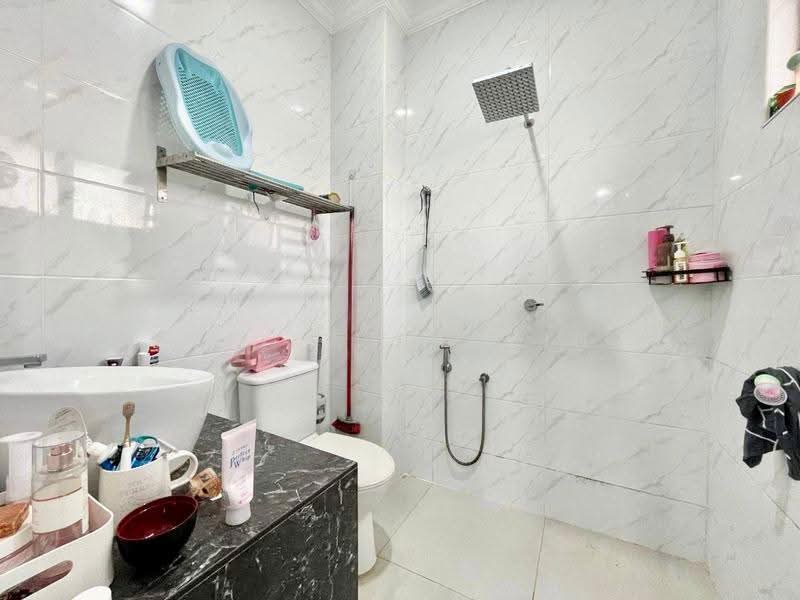 2-storey Terraced House for Sale in Seksyen 27 (Shah Alam) - Shafika Shahidin - PropertyGuru.com.my