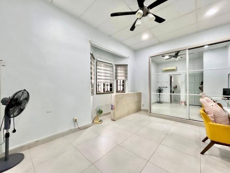 2-storey Terraced House for Sale in Seksyen 27 (Shah Alam) - Shafika Shahidin - PropertyGuru.com.my