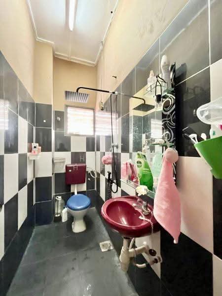 2-storey Terraced House for Sale in Seksyen 27 (Shah Alam) - Shafika Shahidin - PropertyGuru.com.my