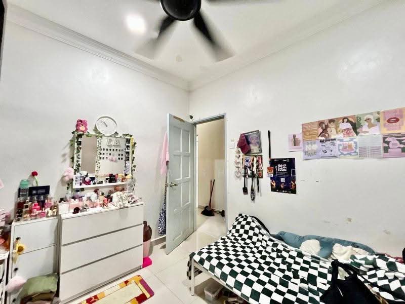 2-storey Terraced House for Sale in Seksyen 27 (Shah Alam) - Shafika Shahidin - PropertyGuru.com.my