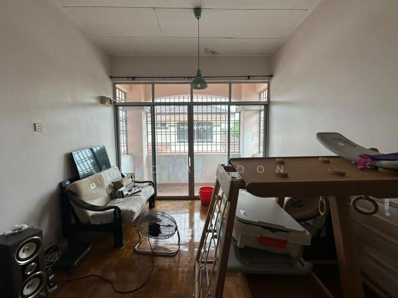 Semi-Detached House for Sale in Taman Bukit Jaya (Ulu Tiram) - Alicia Voon - Living Room - PropertyGuru.com.my