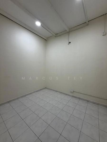1-storey Terraced House for Sale in Taman Puteri Wangsa (Ulu Tiram) - Marcus Tey - Interior - PropertyGuru.com.my