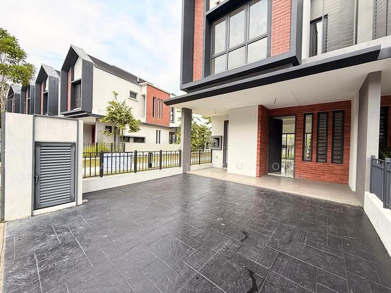 Terraced House for Sale in Elmina (Shah Alam) - HADZRIN YUSOF - Exterior - PropertyGuru.com.my