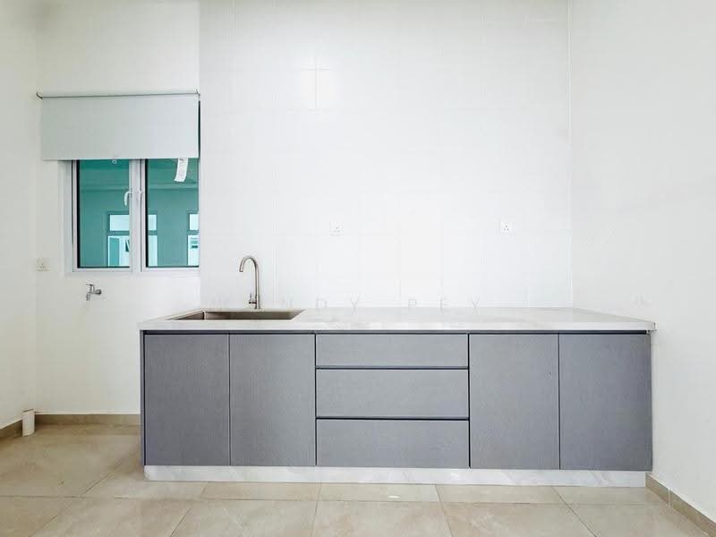 Condominium for Rent at Lucerne Residences - Wendy Pey - Kitchen - PropertyGuru.com.my