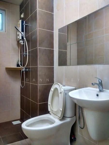 Service Residence for Rent at Pangsapuri Tanah Emas (Golden Sands) - Danny Tey - PropertyGuru.com.my