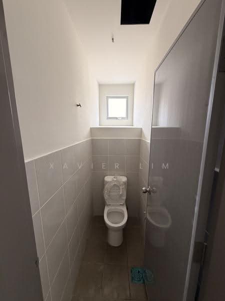 Shop for Rent in Nilai (Negeri Sembilan) - Xavier Lim - Bathroom - PropertyGuru.com.my