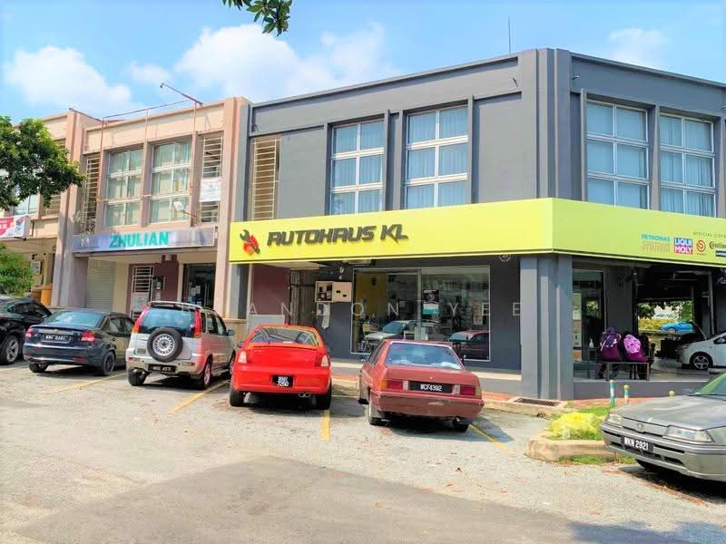 Shop for Rent in Bandar Putra Permai (Seri Kembangan) - Brandon Yee - Exterior - PropertyGuru.com.my