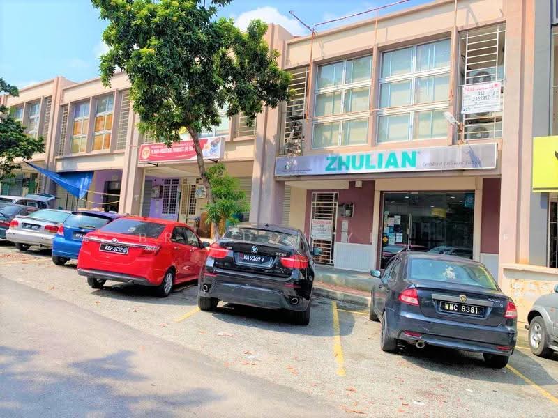 Shop for Rent in Bandar Putra Permai (Seri Kembangan) - Brandon Yee - Exterior - PropertyGuru.com.my