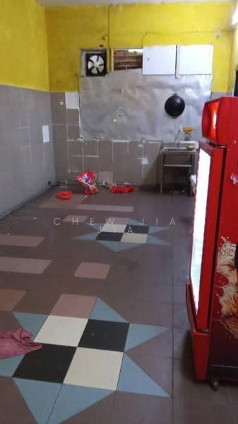 Shop for Sale in Taman Rinting (Masai) - Chew Jia Jia - Kitchen - PropertyGuru.com.my