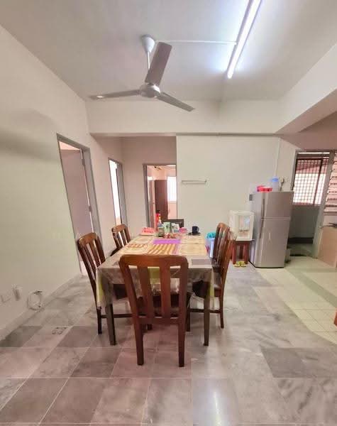 Condominium for Sale at Chancellor - Hairul Ramli - Dining Room - PropertyGuru.com.my