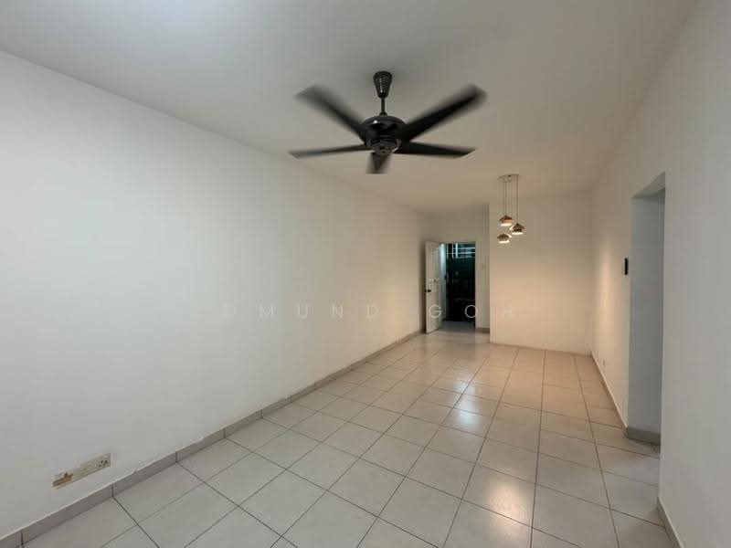 Apartment for Rent at Suria Permai - Edmund Goh - Living Room - PropertyGuru.com.my