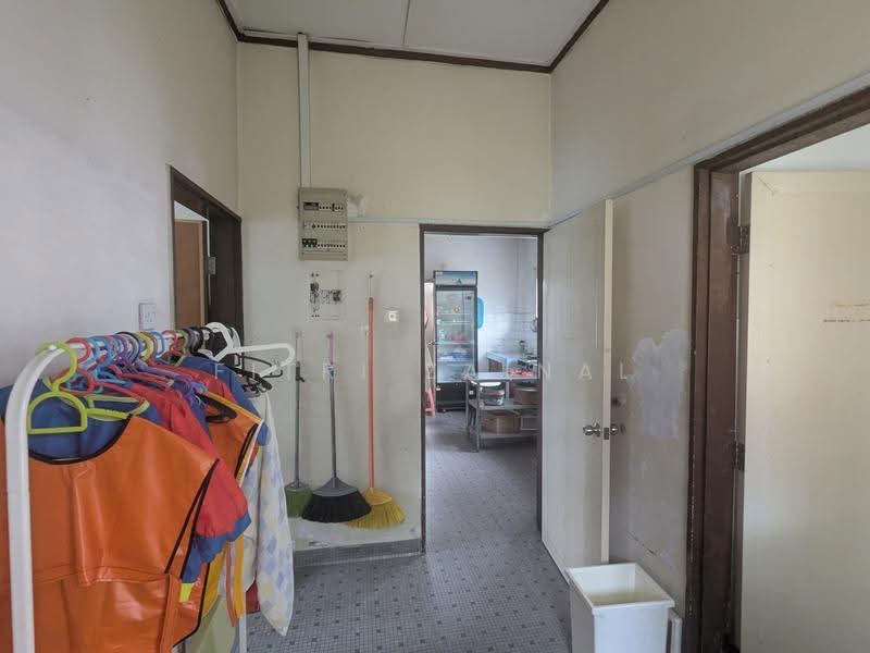 Bungalow House for Sale in Seksyen 12 (Petaling Jaya) - Fitri Zainal - PropertyGuru.com.my