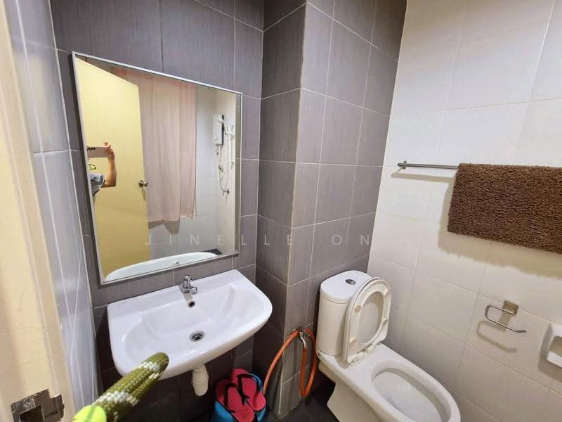 Condominium for Rent at SummerSkye Residences - Jinelle Ong - Bathroom - PropertyGuru.com.my