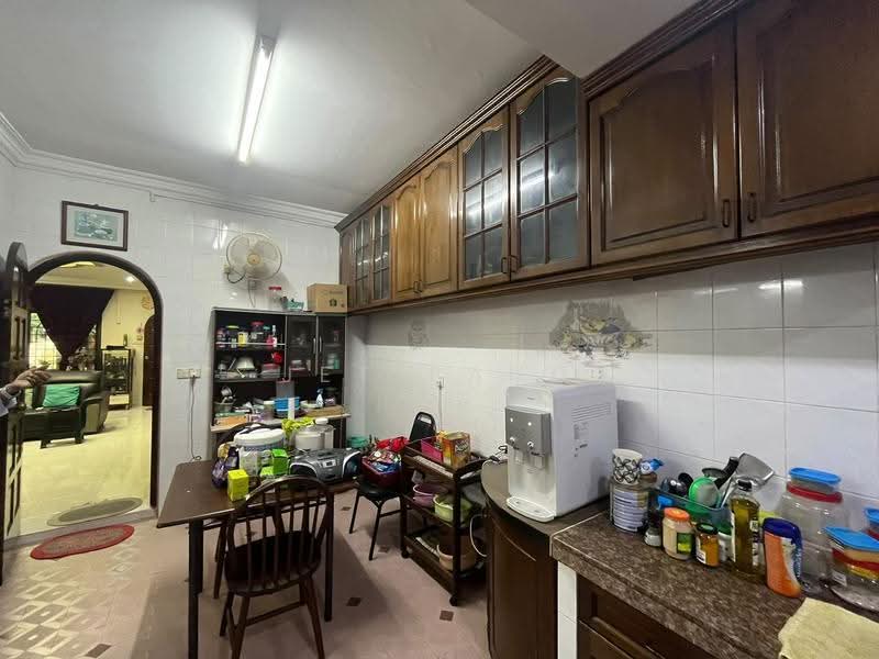 2-storey Terraced House for Sale in Permas Jaya (Johor Bahru) - Jet Pang - Kitchen - PropertyGuru.com.my