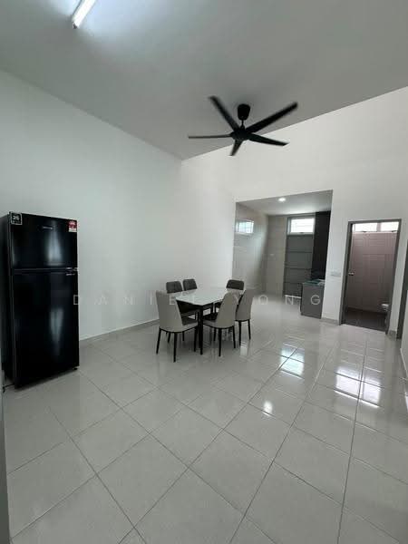1-storey Terraced House for Rent in Johor Bahru (Johor) - Daniel Yong - Dining Room - PropertyGuru.com.my