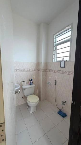 2-storey Terraced House for Sale in Taman Setia Indah (Tebrau) - Win Tan - Bathroom - PropertyGuru.com.my