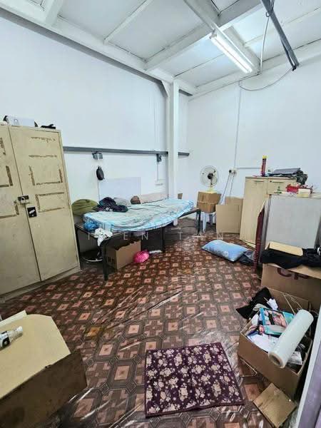 Terrace Factory for Sale in Taman Kota Puteri (Masai) - Iden Tan - Bedroom - PropertyGuru.com.my