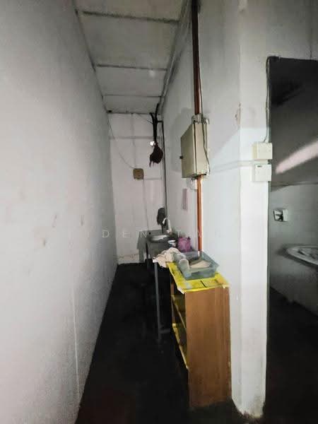 Terrace Factory for Sale in Taman Kota Puteri (Masai) - Iden Tan - Interior - PropertyGuru.com.my