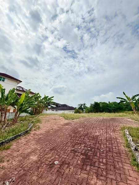 Residential Land for Sale in Country Heights (Kajang) - Anbalagee Anbalagee - Exterior - PropertyGuru.com.my
