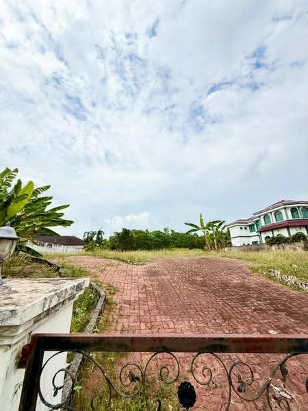 Residential Land for Sale in Country Heights (Kajang) - Anbalagee Anbalagee - Exterior - PropertyGuru.com.my
