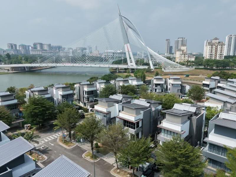 Semi-Detached House for Sale in Presint 8 (Putrajaya) - BILYA ARIFF - Exterior - PropertyGuru.com.my