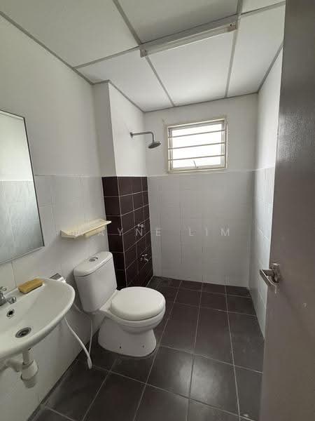 Apartment for Rent at Residensi Alam Damai (PR1MA @ Alam Damai) - Wayne Lim - Bathroom - PropertyGuru.com.my