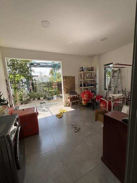 Semi-Detached House for Rent in Taman Pelangi Heights (Mantin) - Wayne Lim - Interior - PropertyGuru.com.my