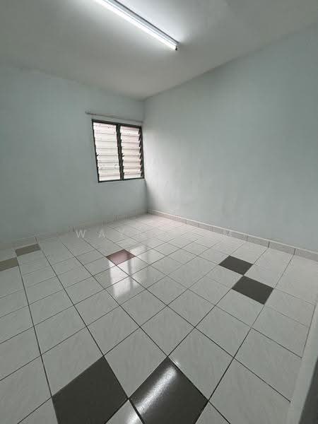 Rumah Flat untuk Dijual di Taman Damai Indah - Wayne Lim - Interior - PropertyGuru.com.my