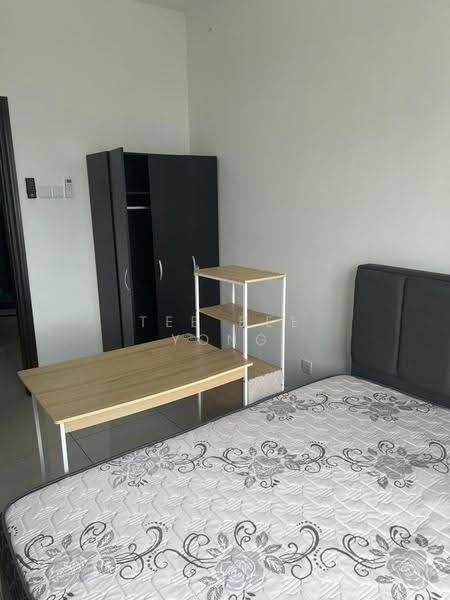 Condominium for Rent at Paraiso Residence @ The Earth - Tee Bee Yong - Bedroom - PropertyGuru.com.my
