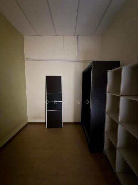 Shop / Office for Rent in Taman Kota Masai (Pasir Gudang) - Cora Loh - Interior - PropertyGuru.com.my