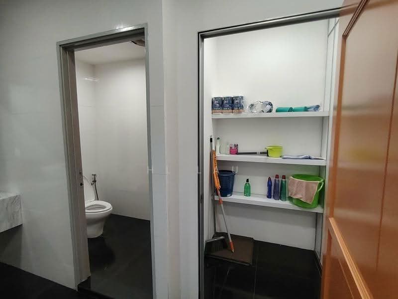 Kilang Berkembar untuk Disewa di Batu Berendam (Melaka) - HL Lau - Bathroom - PropertyGuru.com.my