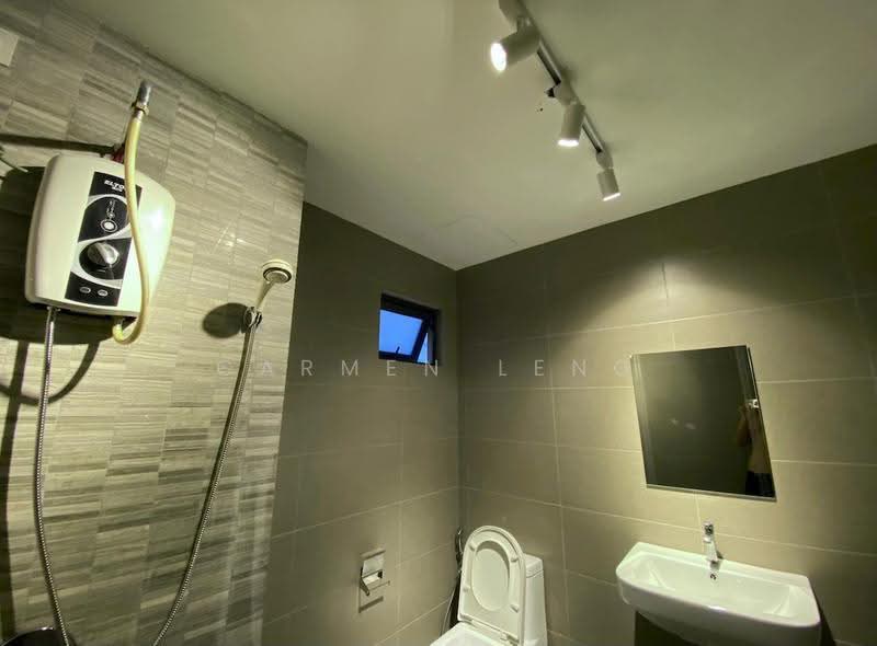 Condominium for Sale at Parkhill Residence - Carmen Leng - Bathroom - PropertyGuru.com.my