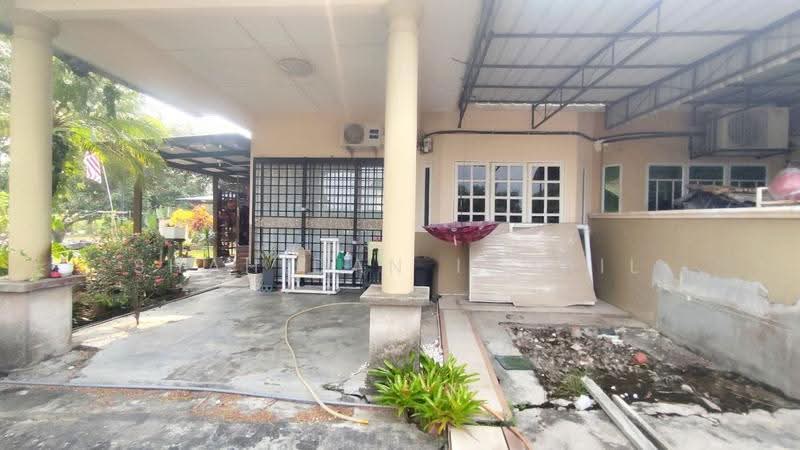 1-storey Terraced House for Sale in Banting (Selangor) - Shahidan Ismail - Exterior - PropertyGuru.com.my