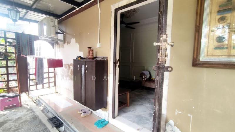 1-storey Terraced House for Sale in Banting (Selangor) - Shahidan Ismail - Interior - PropertyGuru.com.my