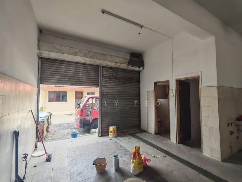 Shop for Rent in Pandamaran (Klang) - Kelly Teo - Interior - PropertyGuru.com.my